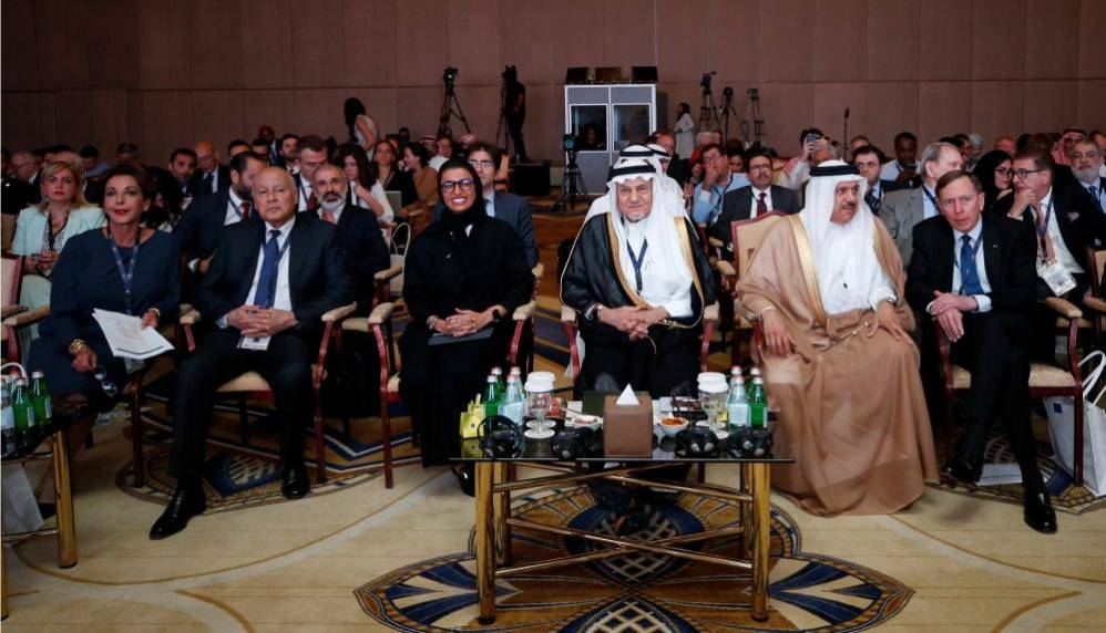 بيروت إنستيتيوت من أبوظبي تدعو إلى منح الشباب مساحة للإبداع والابتكار بيروت إنستيتيوت من أبوظبي تدعو إلى منح الشباب مساحة للإبداع والابتكار