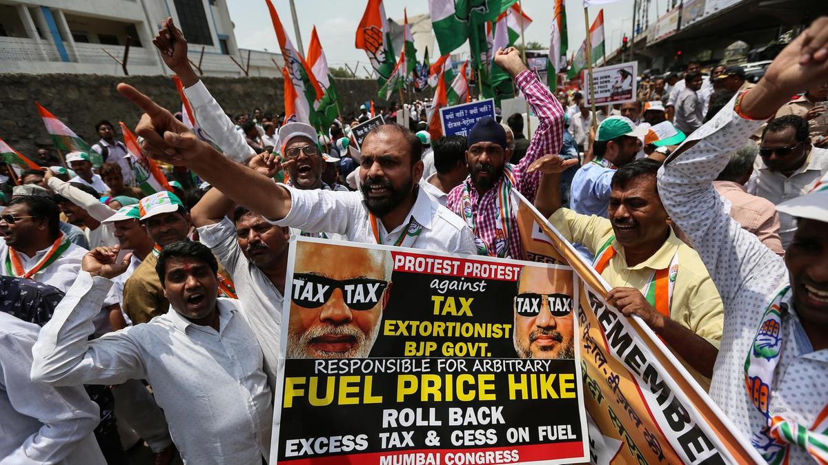 Rising fuel costs are a jeopardy for Indian businesses Rising fuel costs are a jeopardy for Indian businesses